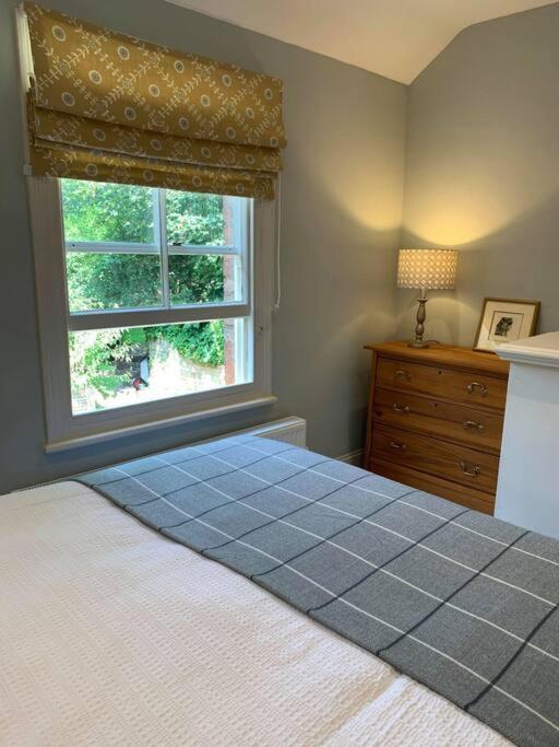 Beautiful Georgian Cottage Within A Private Walled Garden Oakham Exterior foto